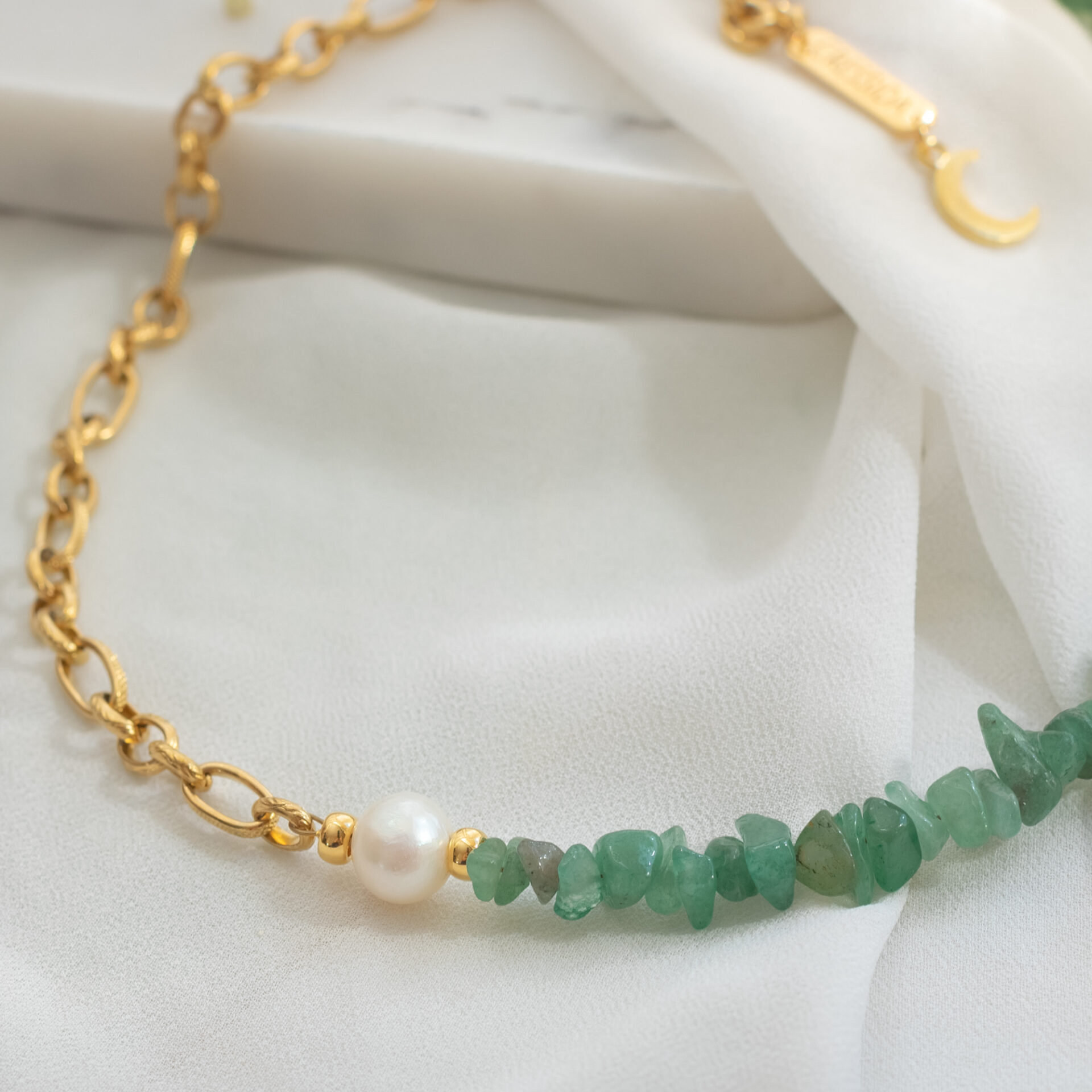 Emerald Κολιέ με ημιπολύτιμες πέτρες