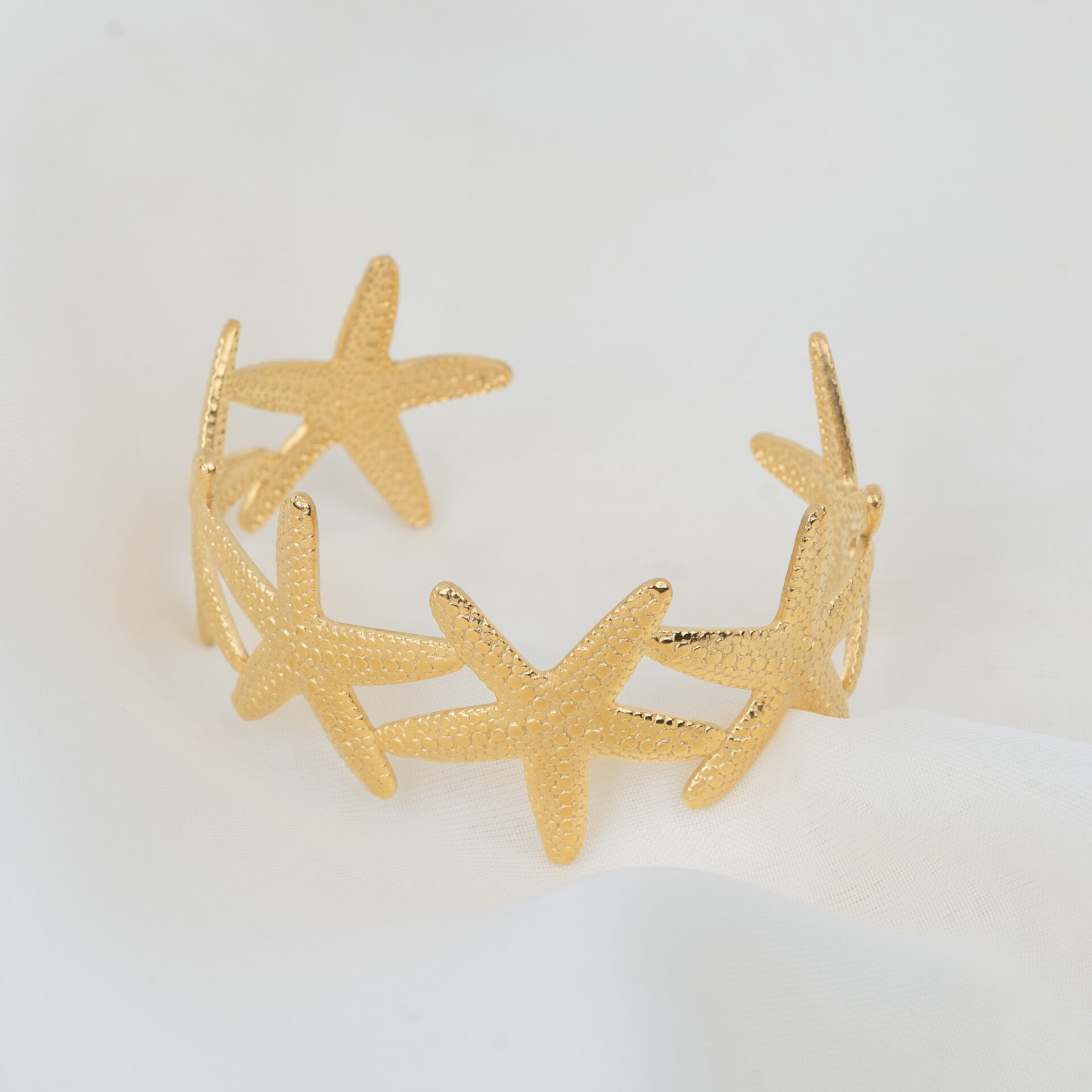 Asterea Gold Βραχιόλι Χειροπέδα με Αστερίες - Image 2