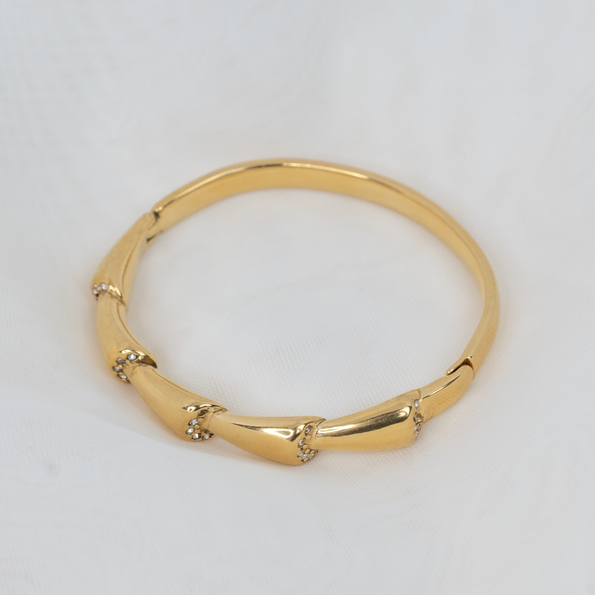 Lunaire Gold Βραχιόλι Χειροπέδα με Ζιργκόν