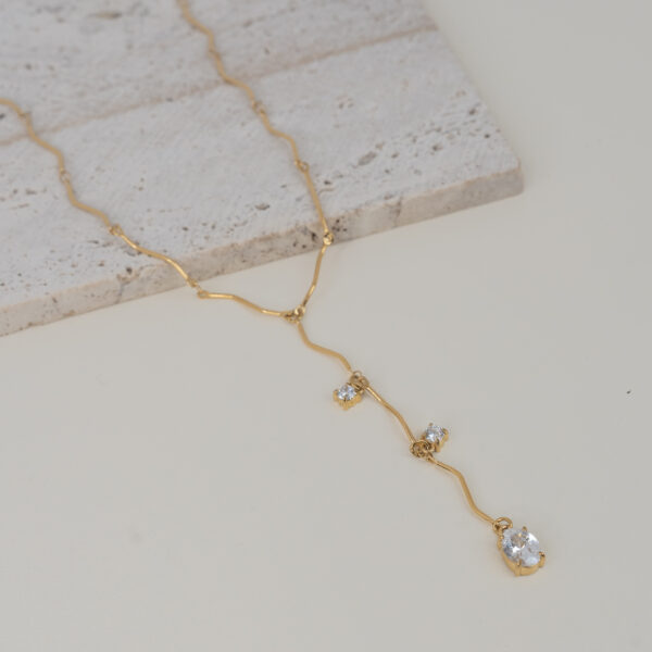 Wavelet Gold Κολιέ με Ζιργκόν