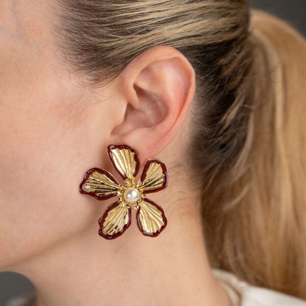 Anthea Red Gold Σκουλαρίκια Λουλούδι με Ανάγλυφο Σχέδιο